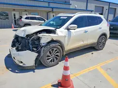 5N1AT2MV2GC810523 2016 NISSAN ROGUE