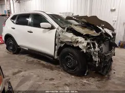 5N1AT2MV2GC825264 2016 NISSAN ROGUE
