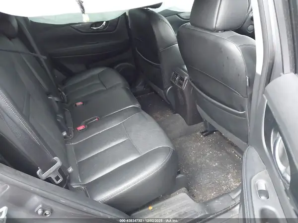 5N1AT2MV2GC835681 2016 NISSAN ROGUE - Image 8