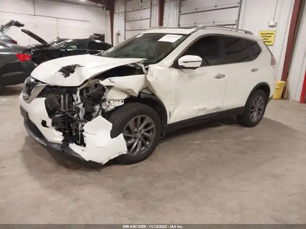 5N1AT2MV2GC862914 2016 NISSAN ROGUE - Image 2