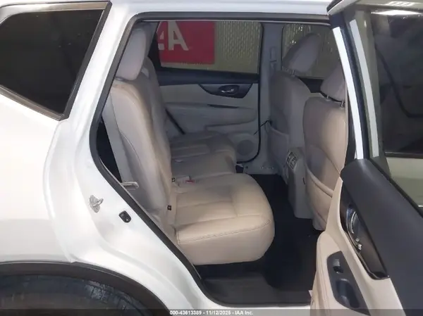 5N1AT2MV2GC862914 2016 NISSAN ROGUE - Image 8