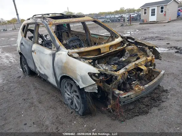 5N1AT2MV2GC866834 2016 NISSAN ROGUE - Image 1