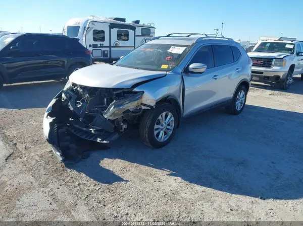 5N1AT2MV2GC868440 2016 NISSAN ROGUE - Image 2