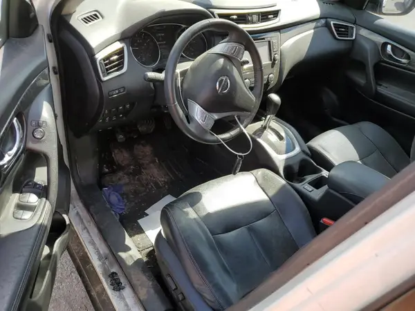 5N1AT2MV2GC882368 2016 NISSAN ROGUE - Image 8