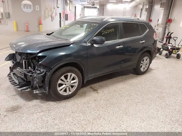 5N1AT2MV2GC882984 2016 NISSAN ROGUE - Image 2