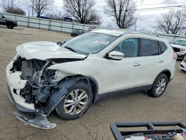 5N1AT2MV2GC885660 2016 NISSAN ROGUE - Image 1