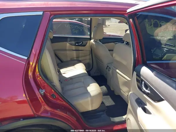 5N1AT2MV2GC887182 2016 NISSAN ROGUE - Image 8