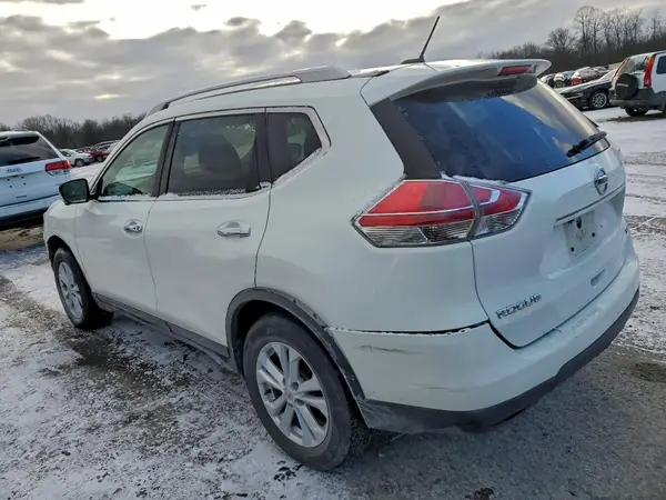 5N1AT2MV2GC889076 2016 NISSAN ROGUE - Image 2