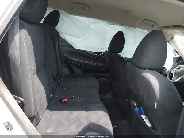 5N1AT2MV2GC914641 2016 NISSAN ROGUE - Image 8