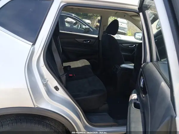 5N1AT2MV2GC920245 2016 NISSAN ROGUE - Image 8
