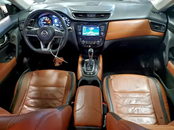 5N1AT2MV2HC730043 2017 NISSAN ROGUE - Image 8