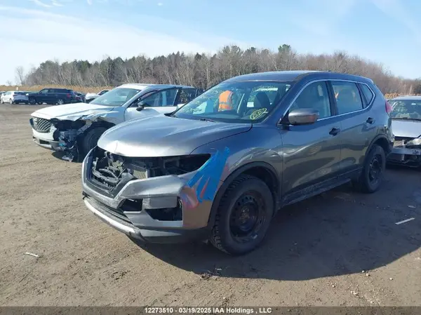 5N1AT2MV2HC738515 2017 NISSAN ROGUE - Image 2