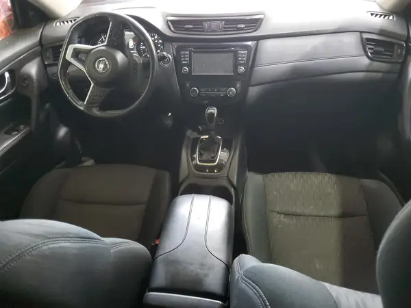 5N1AT2MV2HC738904 2017 NISSAN ROGUE - Image 8