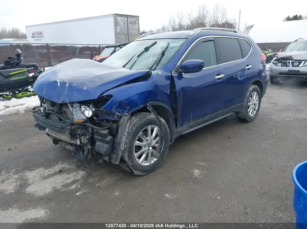 5N1AT2MV2HC740037 2017 NISSAN ROGUE - Image 2