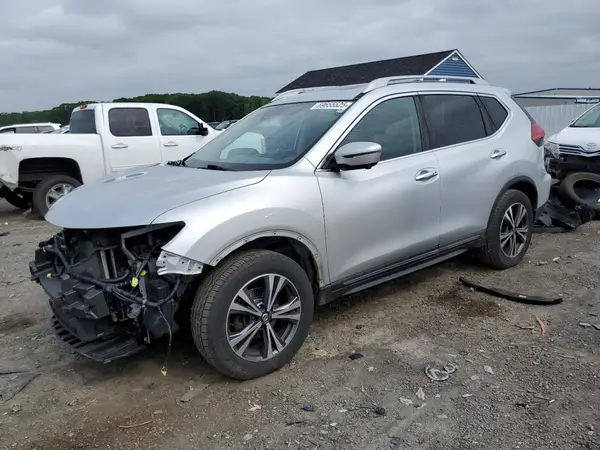 5N1AT2MV2HC741754 2017 NISSAN ROGUE - Image 1