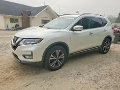 5N1AT2MV2HC743004 2017 NISSAN ROGUE