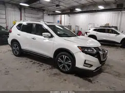 5N1AT2MV2HC744928 2017 NISSAN ROGUE