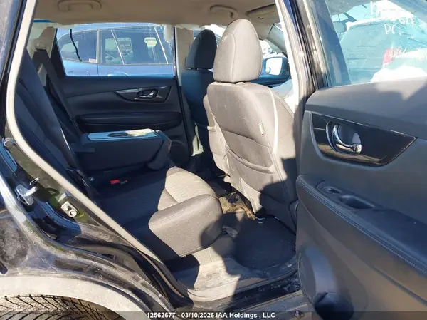 5N1AT2MV2HC753810 2017 NISSAN ROGUE - Image 8