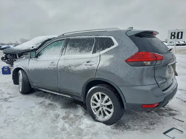 5N1AT2MV2HC754245 2017 NISSAN ROGUE - Image 2