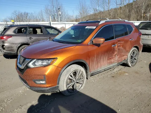 5N1AT2MV2HC761048 2017 NISSAN ROGUE - Image 1