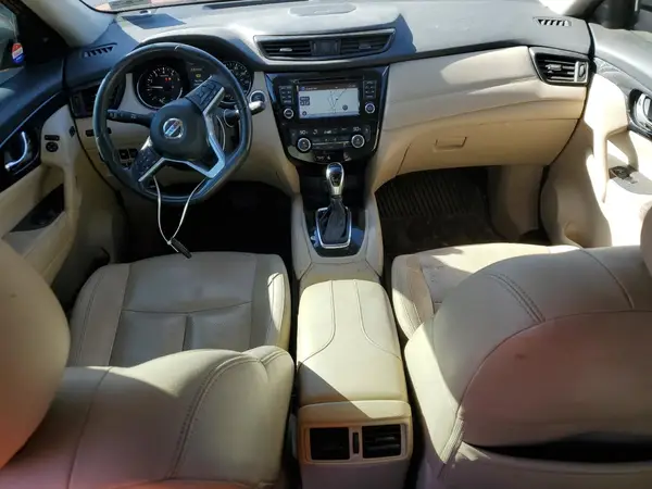 5N1AT2MV2HC761048 2017 NISSAN ROGUE - Image 8