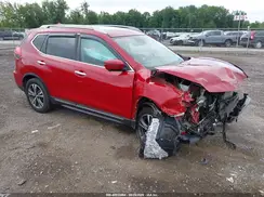 5N1AT2MV2HC761812 2017 NISSAN ROGUE