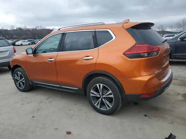 5N1AT2MV2HC762345 2017 NISSAN ROGUE - Image 2