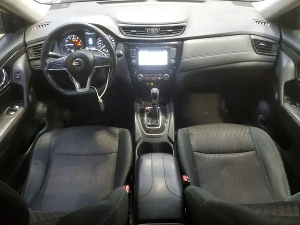 5N1AT2MV2HC762877 2017 NISSAN ROGUE - Image 8