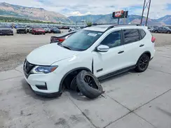 5N1AT2MV2HC766556 2017 NISSAN ROGUE