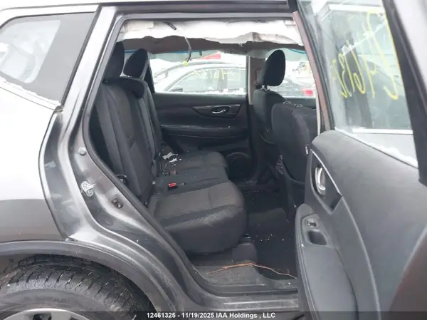 5N1AT2MV2HC770736 2017 NISSAN ROGUE - Image 8