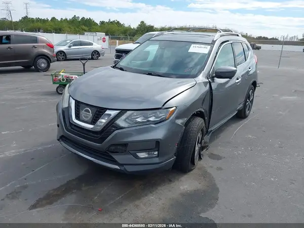 5N1AT2MV2HC770929 2017 NISSAN ROGUE - Image 2