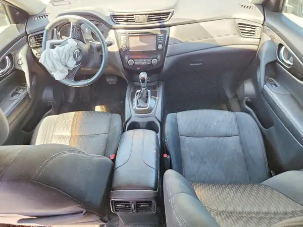 5N1AT2MV2HC779078 2017 NISSAN ROGUE - Image 8
