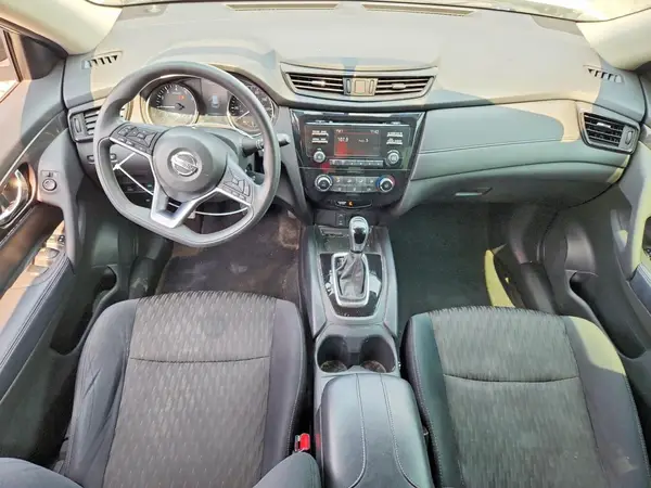5N1AT2MV2HC782868 2017 NISSAN ROGUE - Image 8