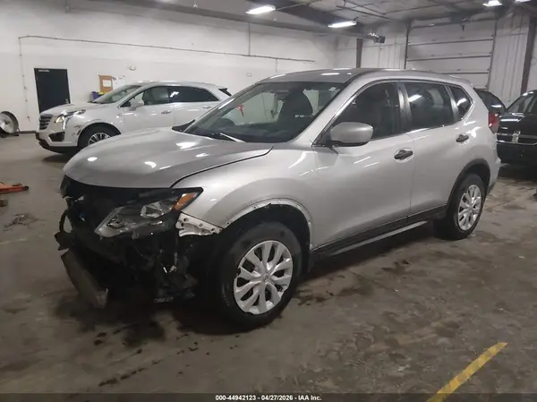 5N1AT2MV2HC784541 2017 NISSAN ROGUE - Image 2