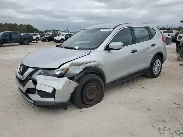 5N1AT2MV2HC785320 2017 NISSAN ROGUE - Image 1