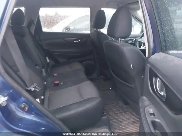 5N1AT2MV2HC786175 2017 NISSAN ROGUE - Image 8
