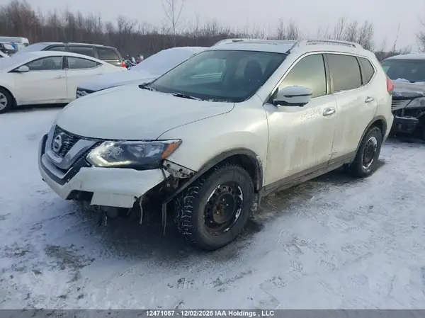 5N1AT2MV2HC788685 2017 NISSAN ROGUE - Image 2