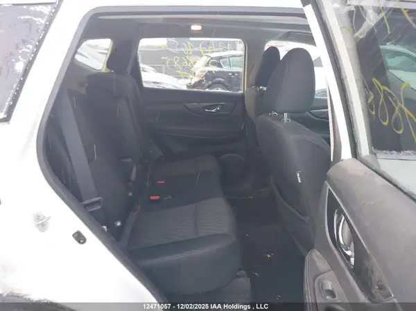 5N1AT2MV2HC788685 2017 NISSAN ROGUE - Image 8