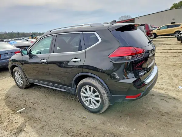 5N1AT2MV2HC790470 2017 NISSAN ROGUE - Image 2