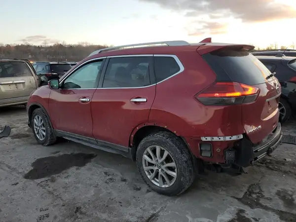 5N1AT2MV2HC791831 2017 NISSAN ROGUE - Image 2