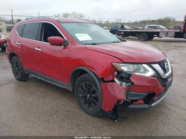 5N1AT2MV2HC794826 2017 NISSAN ROGUE - Image 1
