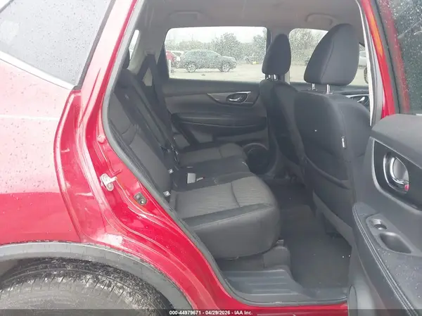 5N1AT2MV2HC794826 2017 NISSAN ROGUE - Image 8