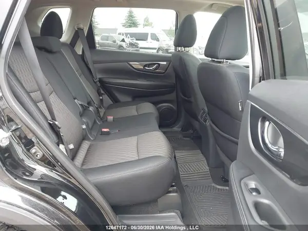 5N1AT2MV2HC795586 2017 NISSAN ROGUE - Image 8