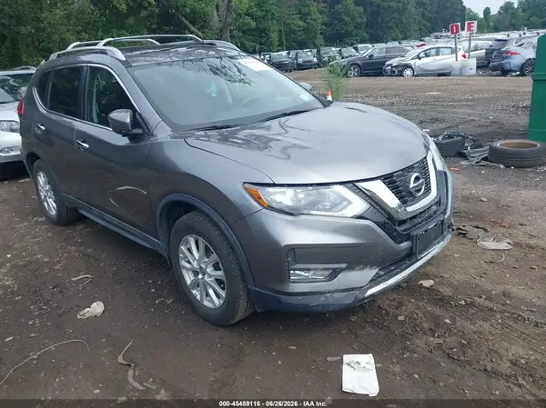 5N1AT2MV2HC796589 2017 NISSAN ROGUE - Image 1