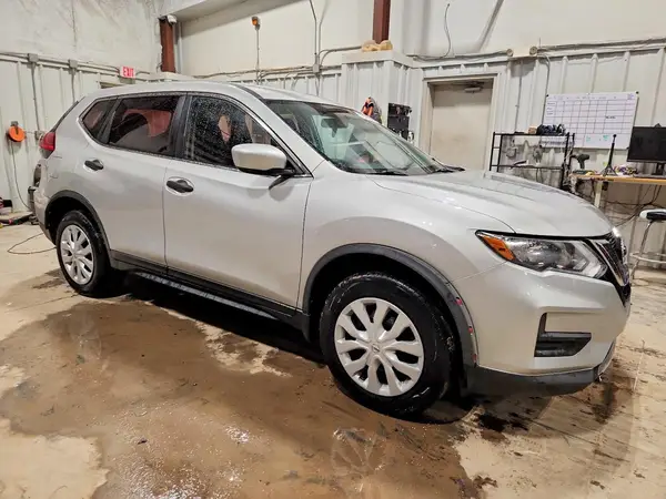 2017 NISSAN ROGUE COPART lot 99470835 auction photo 3