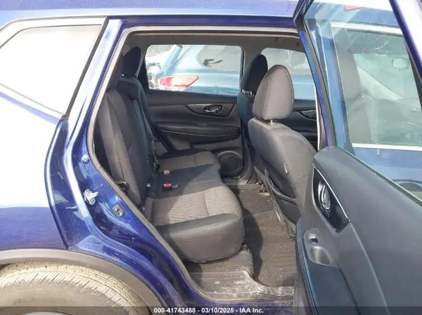 5N1AT2MV2HC797399 2017 NISSAN ROGUE - Image 8