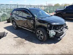 5N1AT2MV2HC798469 2017 NISSAN ROGUE