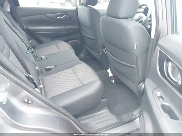 5N1AT2MV2HC798844 2017 NISSAN ROGUE - Image 8