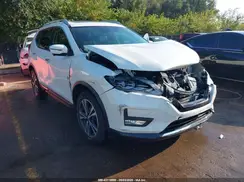 5N1AT2MV2HC799122 2017 NISSAN ROGUE