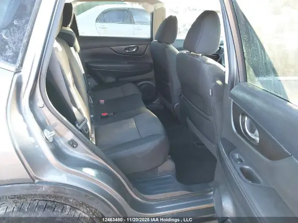 5N1AT2MV2HC799802 2017 NISSAN ROGUE - Image 8